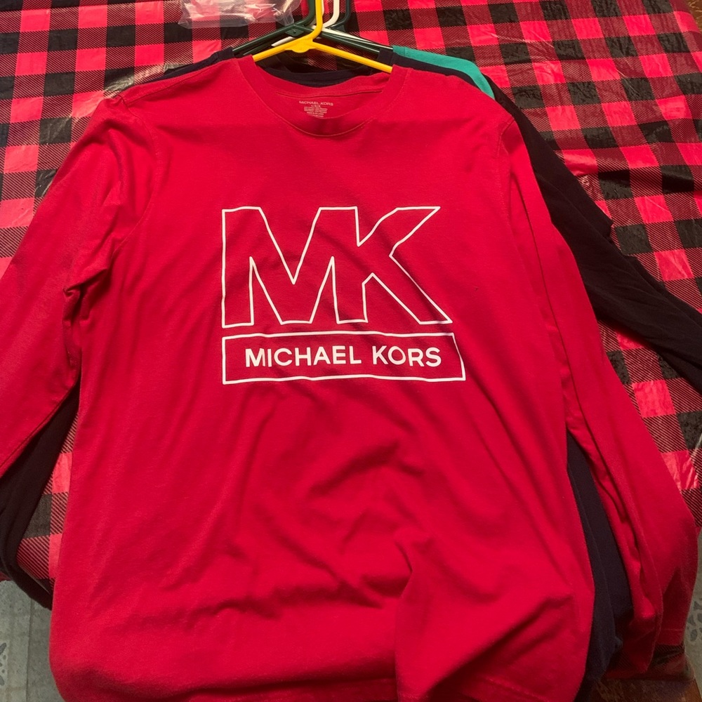 Mens Michael kors long sleeve (Large)